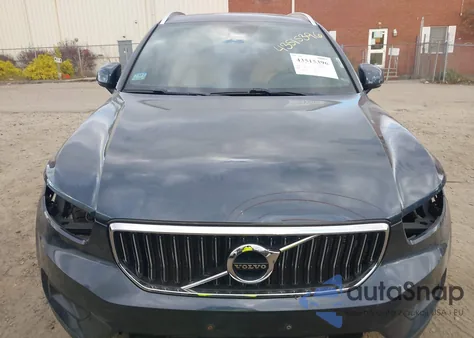 2020 Volvo Xc40 T5 Inscription z USA, uszkodzony, nr VIN YV4162UL6L2210675